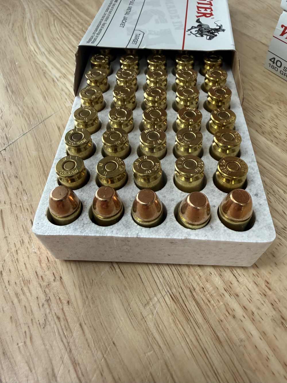 Winchester White Box .40 Smith and Wesson 500 Rounds 180gr FMJ-img-2