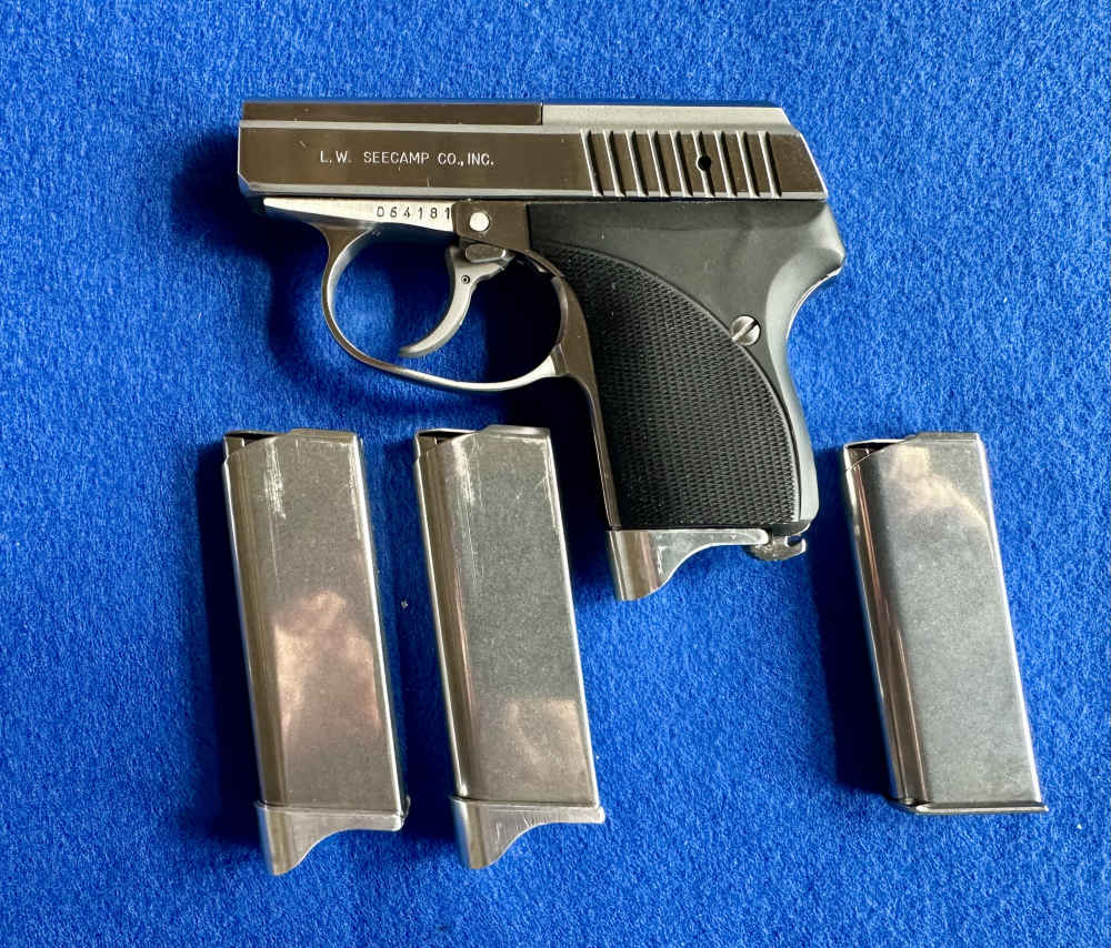 L.W. Seecamp .32acp Milford CT. Box, 4 mags, 2 holsters,-img-2