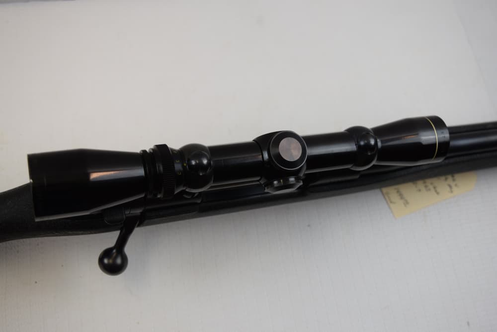 Weatherby Mark V Fibermark, 270 Wby. Mag, 24" bbl, Leupold 2-7 VXII, Box.-img-11