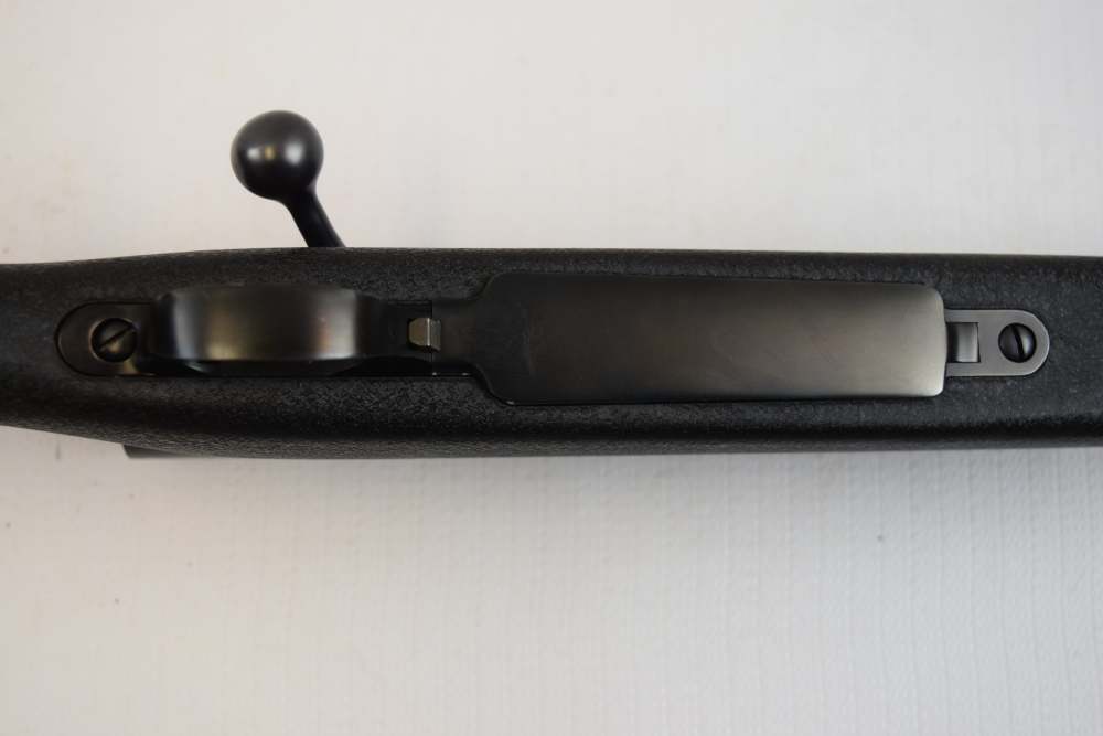 Weatherby Mark V Fibermark, 270 Wby. Mag, 24" bbl, Leupold 2-7 VXII, Box.-img-4