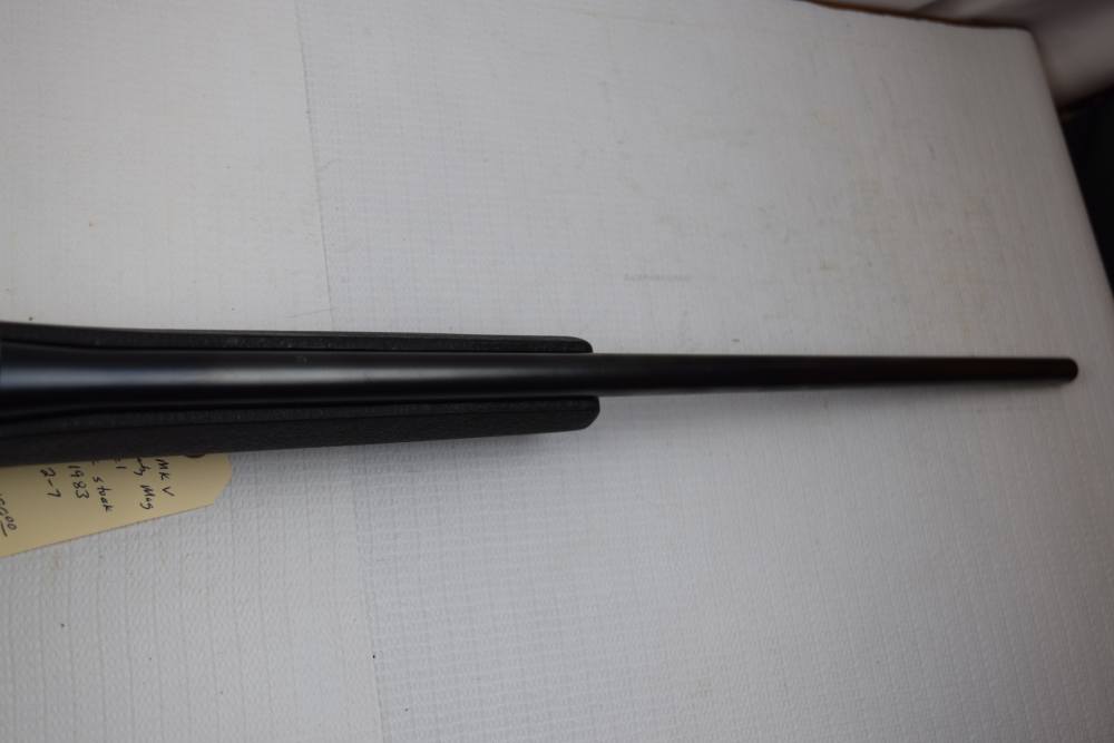 Weatherby Mark V Fibermark, 270 Wby. Mag, 24" bbl, Leupold 2-7 VXII, Box.-img-12
