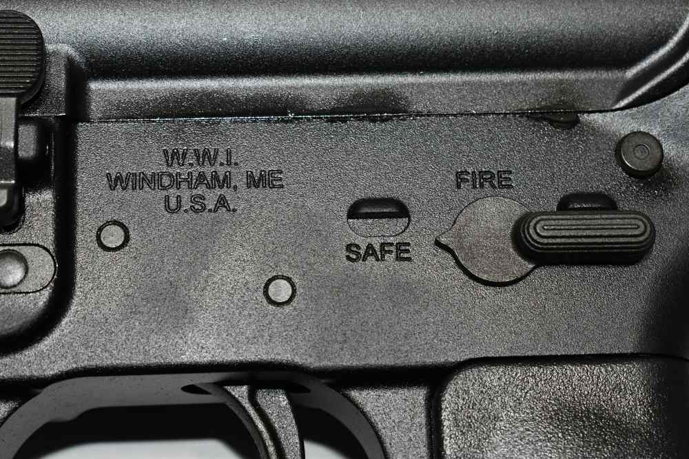 Wonderful Windham Weaponry WW-15 AR-15 Semi Auto Rifle 5.56 NATO W Case-img-27