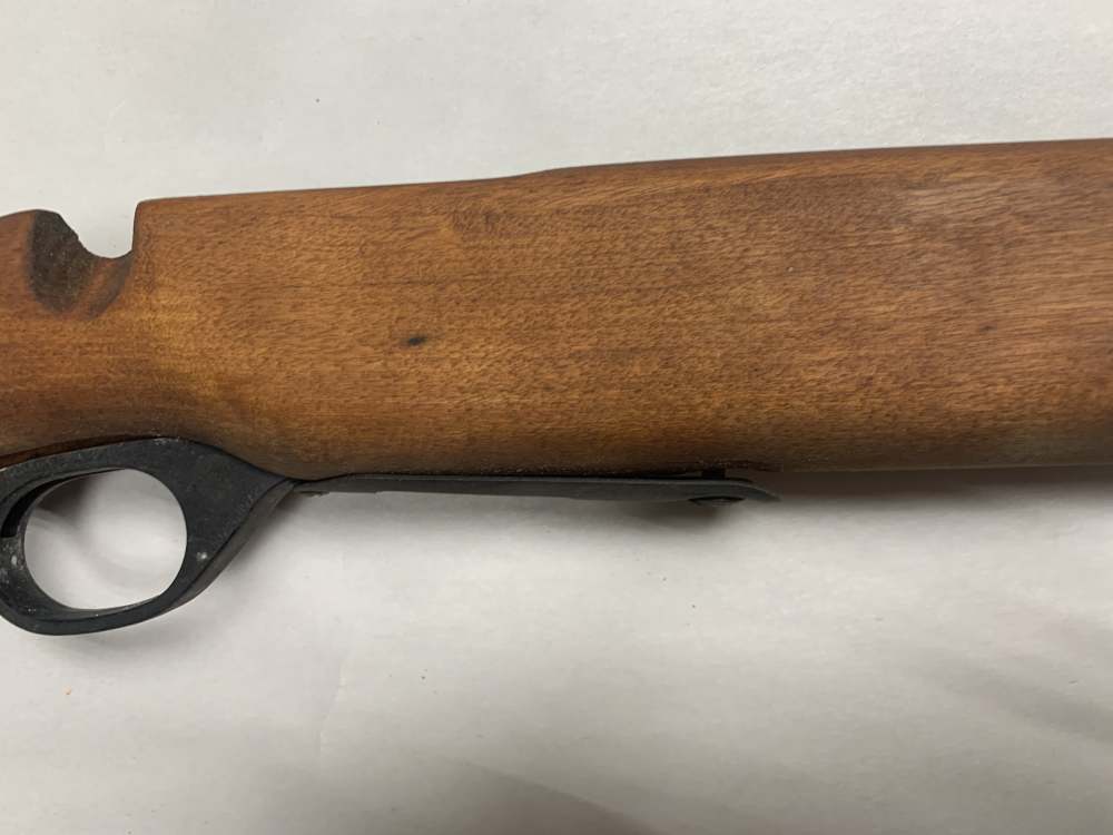 Mossberg 44 US .22LR Walnut Stock-img-6