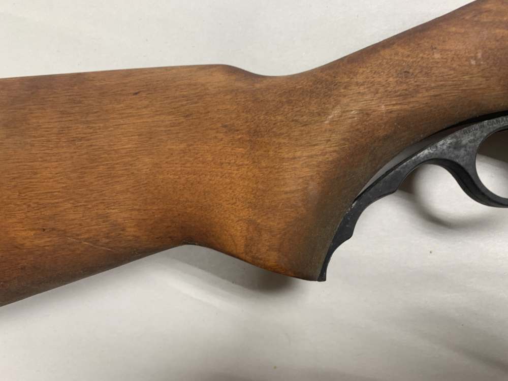 Mossberg 44 US .22LR Walnut Stock-img-3