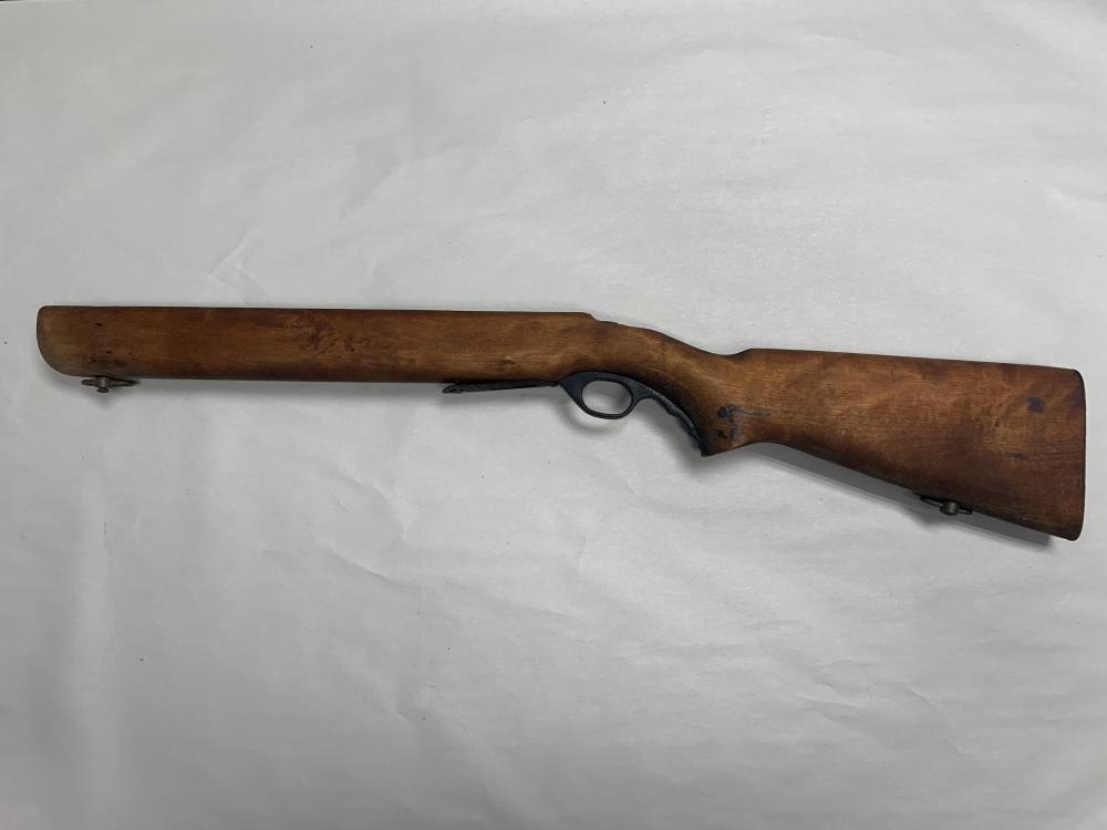 Mossberg 44 US .22LR Walnut Stock-img-9