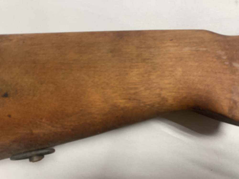 Mossberg 44 US .22LR Walnut Stock-img-2