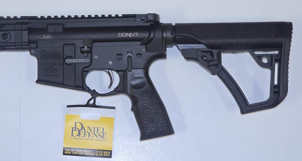 NEW Daniel Defense DDM4 V7 Black 5.56 16" 02-128-02081-047-img-7