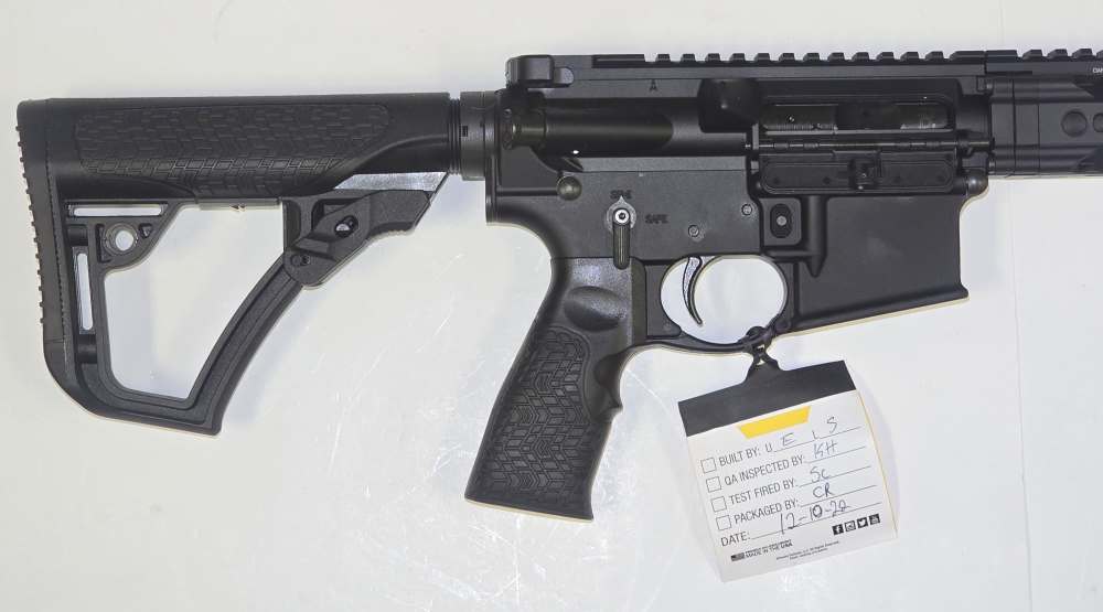 NEW Daniel Defense DDM4 V7 Black 5.56 16" 02-128-02081-047-img-3