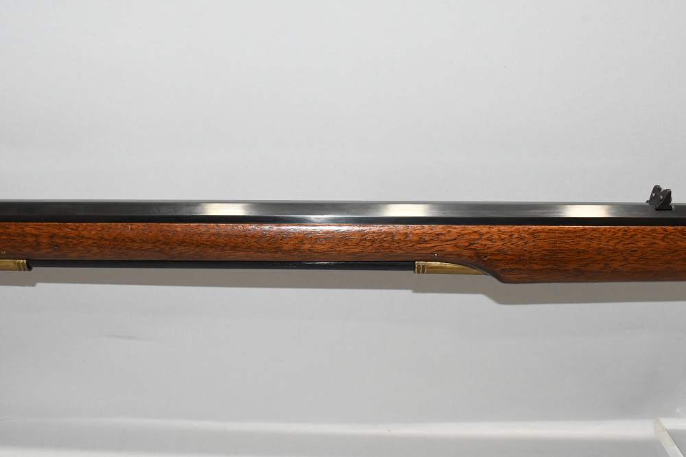 Pedersoli Alamo Flintlock Black Powder Rifle 45 Cal Italy 1998 READ-img-9