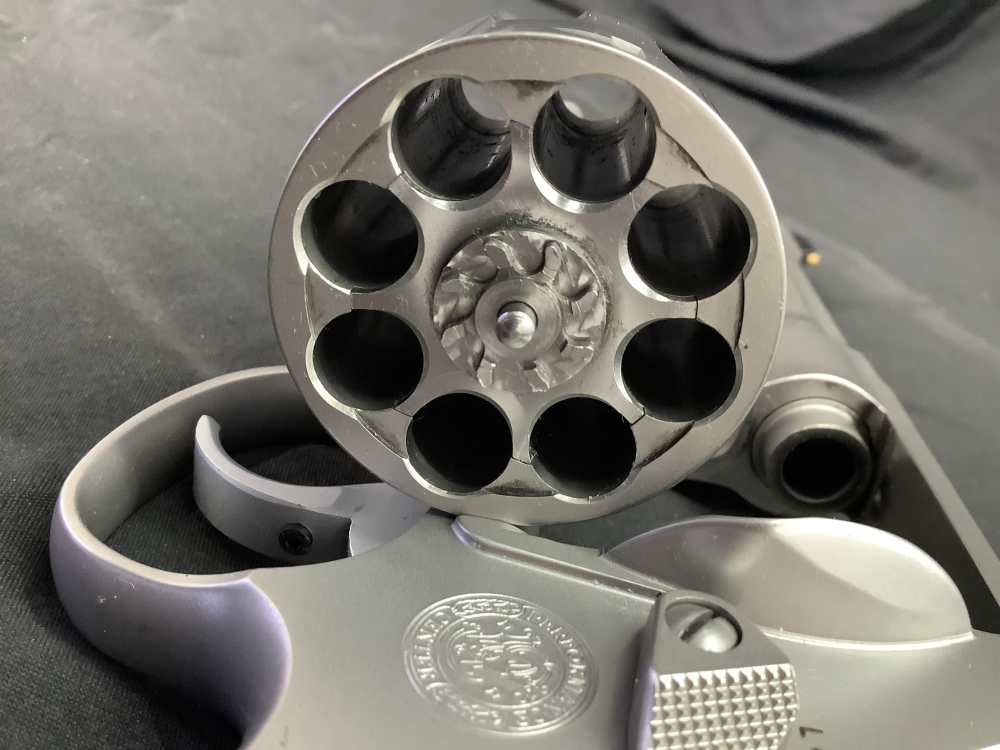 Smith & Wesson 627-5 S&W Performance Center 357 mag-img-33