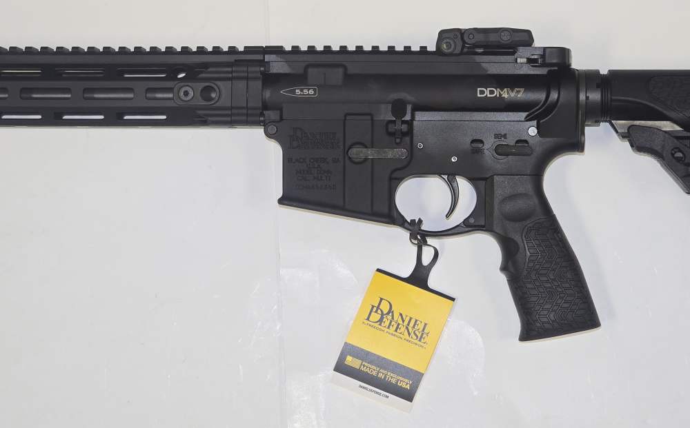 NEW Daniel Defense DDM4 V7 Special Build Black 16" 5.56mm SB-010-img-7