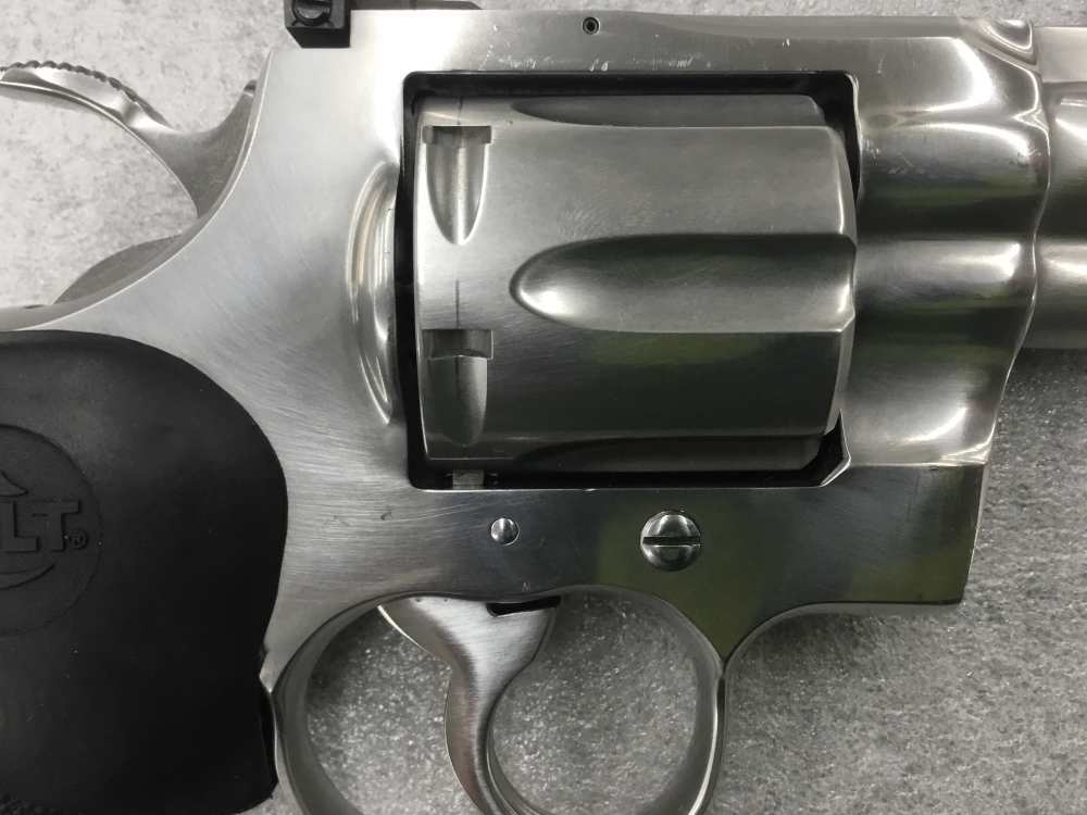 COLT Python - 4"/357mag -  Excellent Condition, 1994 Prime Specimen-img-3