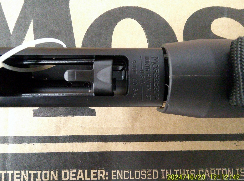 Mossberg 590 Shockwave 20 gauge Pump Action-img-7