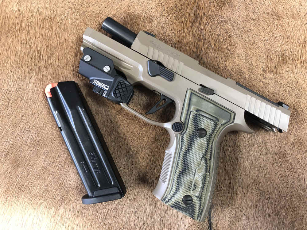 Sig Sauer P320 AXG Scorpion 9mm Pistol W/ Steiner TOR Mini Laser-img-3