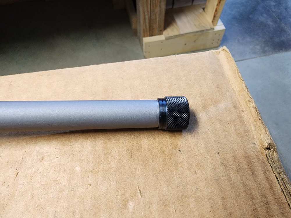 PICS! NEW RUGER M 77 HAWKEYE PREDATOR 22-250 REM 24" THREADED STAINLESS 24-img-12