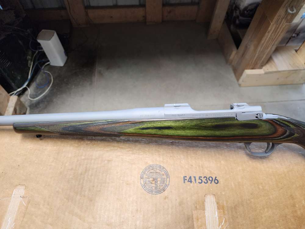 PICS! NEW RUGER M 77 HAWKEYE PREDATOR 22-250 REM 24" THREADED STAINLESS 24-img-19