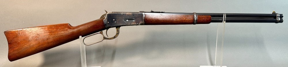 1900 production Winchester Model 1894 Saddle Ring Carbine-img-11