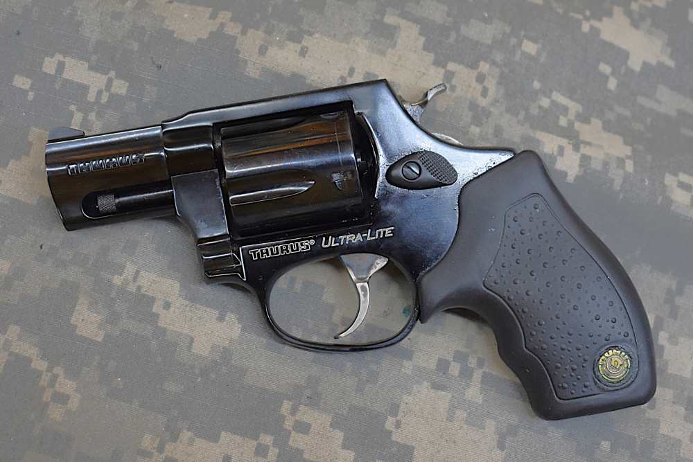 Taurus Model 85 UltraLite in 38 Spcl-img-0