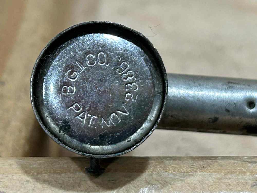 TWO ADJUSTABLE POWDER AND SHOT MEASURE DIPPERS MFG-img-7
