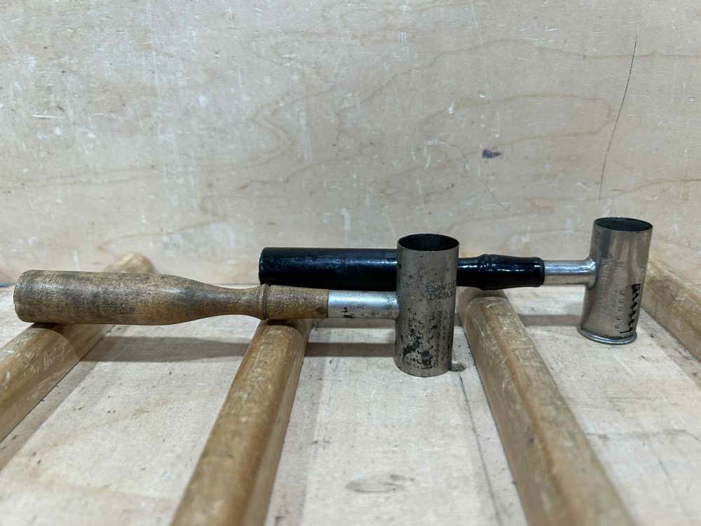 TWO ADJUSTABLE POWDER AND SHOT MEASURE DIPPERS MFG-img-10