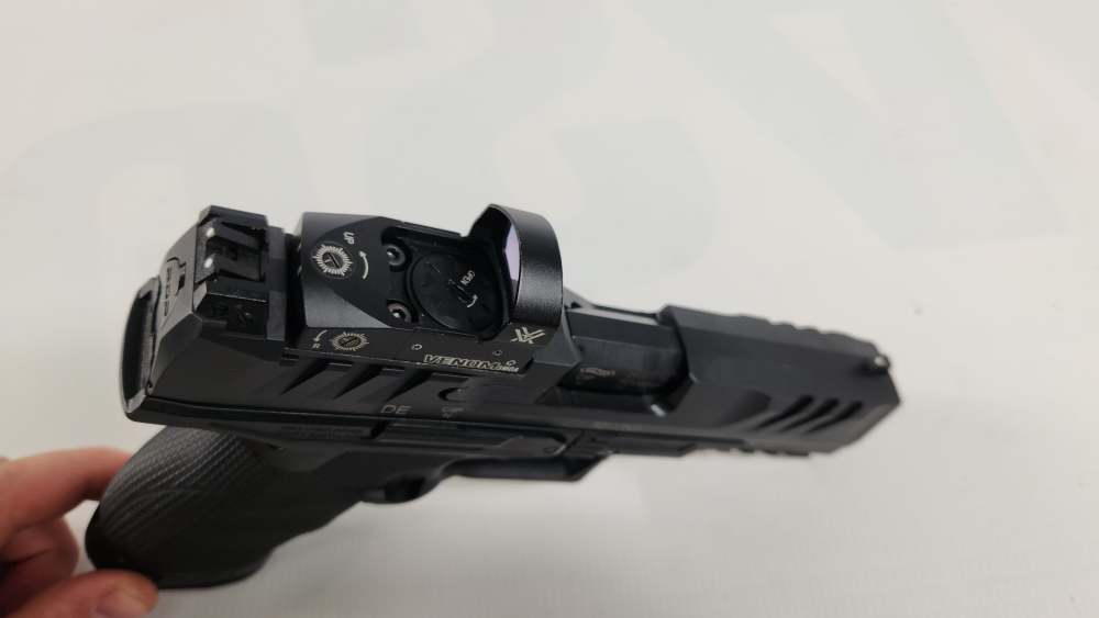 Walther PDP Full Size w Vortex Venom-img-4