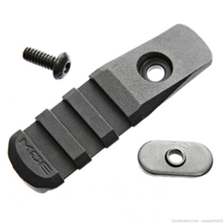 Magpul MOE Cantilever Rail Section 3-slot Polymer Black | NEW | MAG437-BLK-img-0