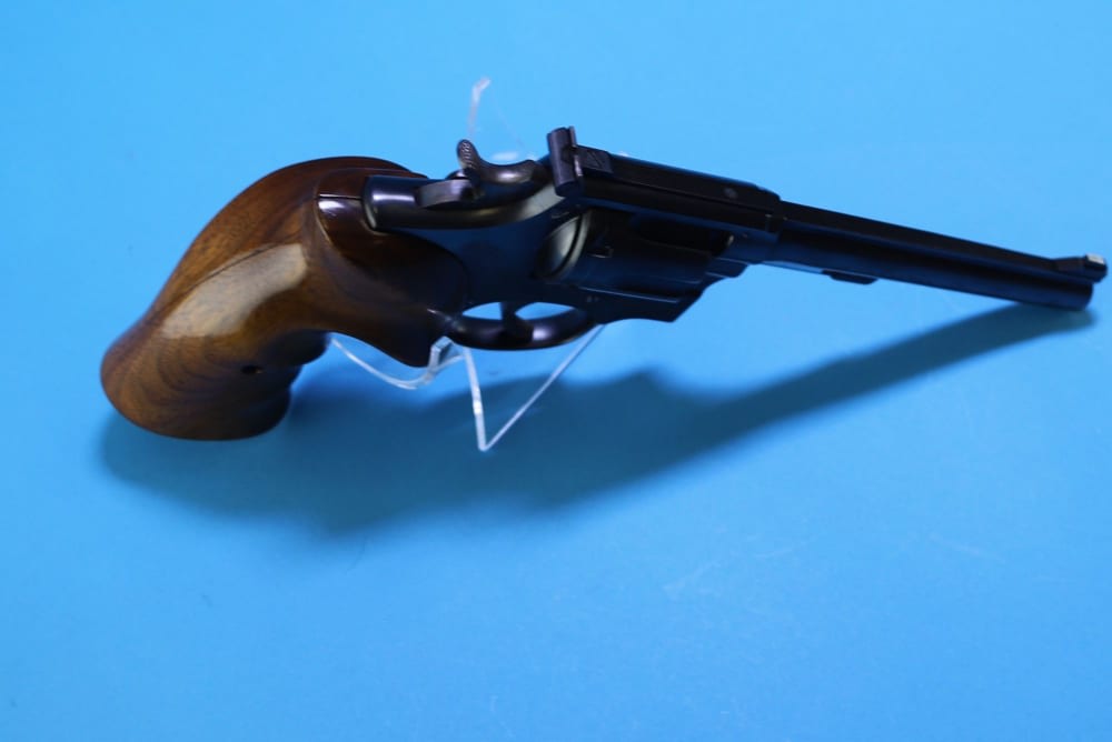 Smith & Wesson Model K-22, .22 LR. 6" Barrel, Blued, Adjustable Rear Sight-img-6