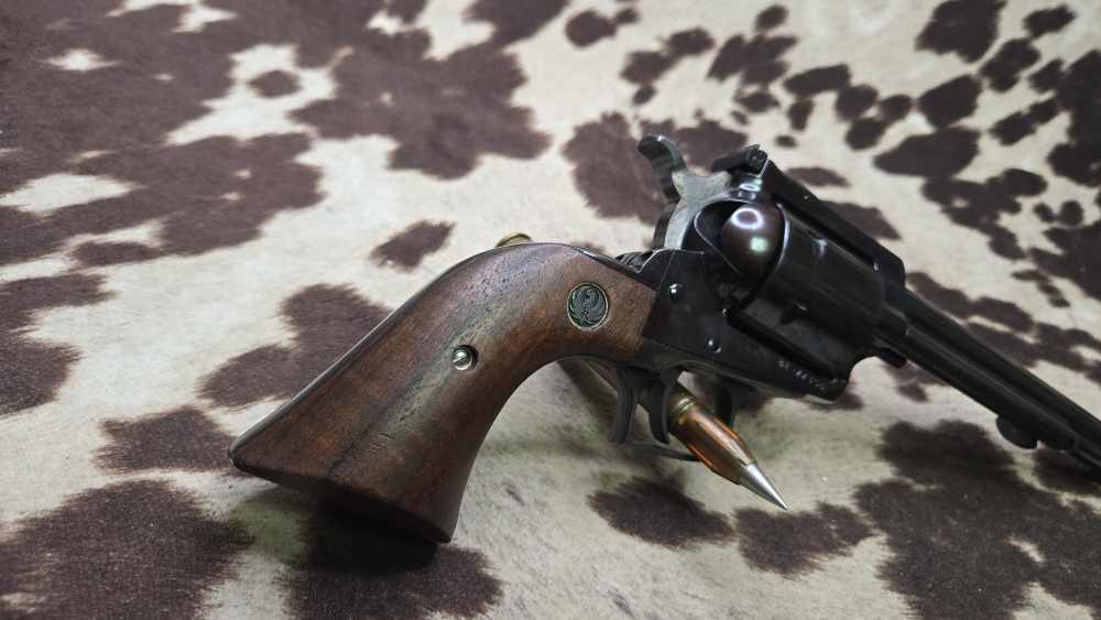 RUGER NEW MODEL SUPER BLACKHAWK 44MAG 6 SHOT COWBOY REVOLVER MAKE OFFER -img-3