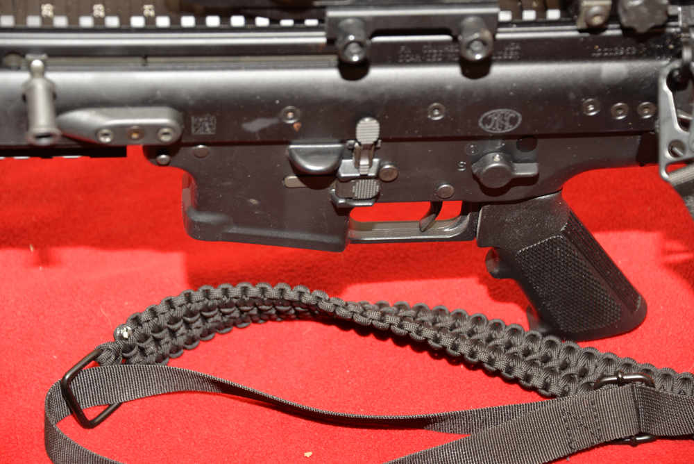 FN SCAR 16S with Burris RT6 Scope and Five Bushmaster Magazines-img-3