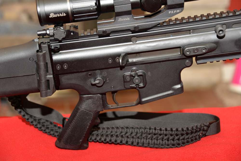 FN SCAR 16S with Burris RT6 Scope and Five Bushmaster Magazines-img-5