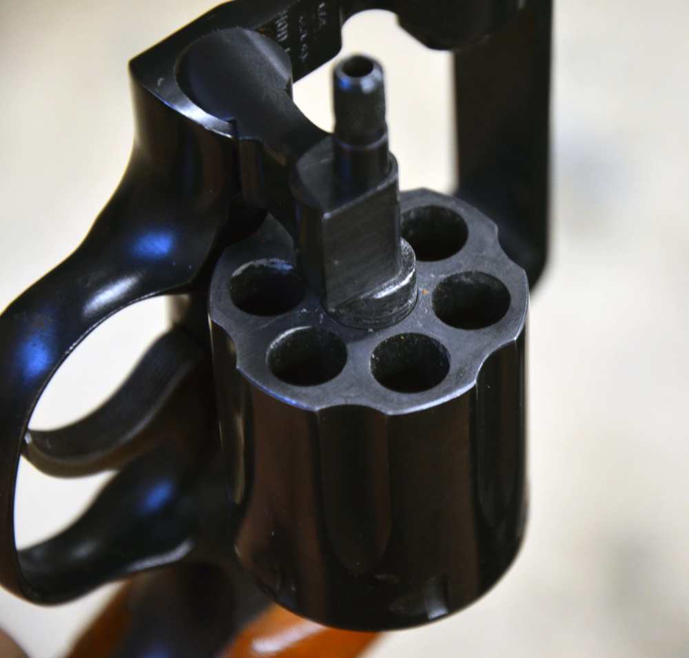 Smith & Wesson Model 10-5 2" 38SPL Snub Nose S&W Pinned Barrel -img-11