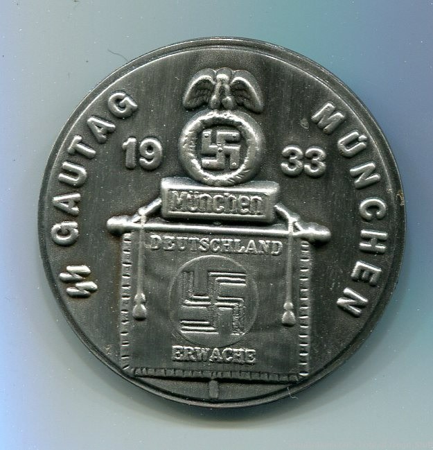 German WWII Waffen SS Gautag 1933 Munchen Badge-img-0