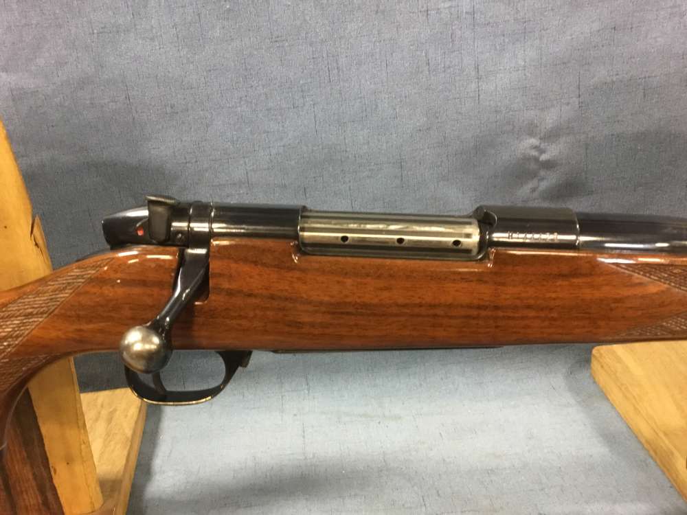 Weatherby Mark V 300 WBY Mag-img-1