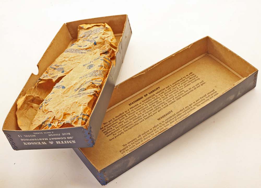 SMITH WESSON MODEL 15 .38 COMBAT MASTERPIECE EMPTY BOX + PAPER.-img-3