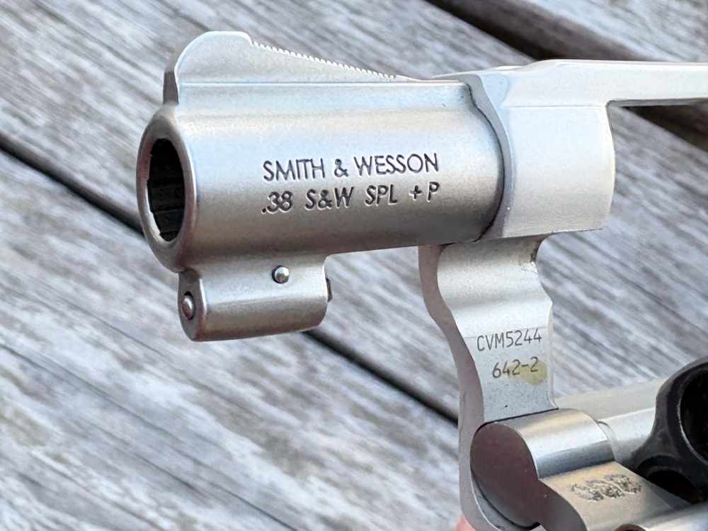Smith & Wesson 642-2 Airweight Revolver .38 S&W Spl.+ P-img-9