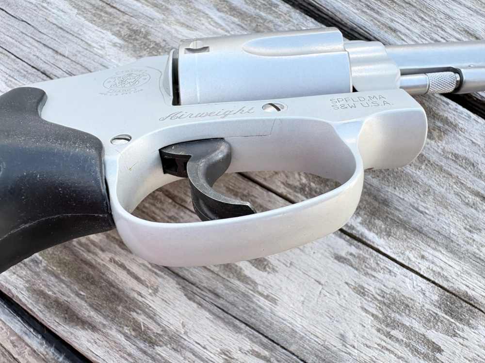 Smith & Wesson 642-2 Airweight Revolver .38 S&W Spl.+ P-img-7