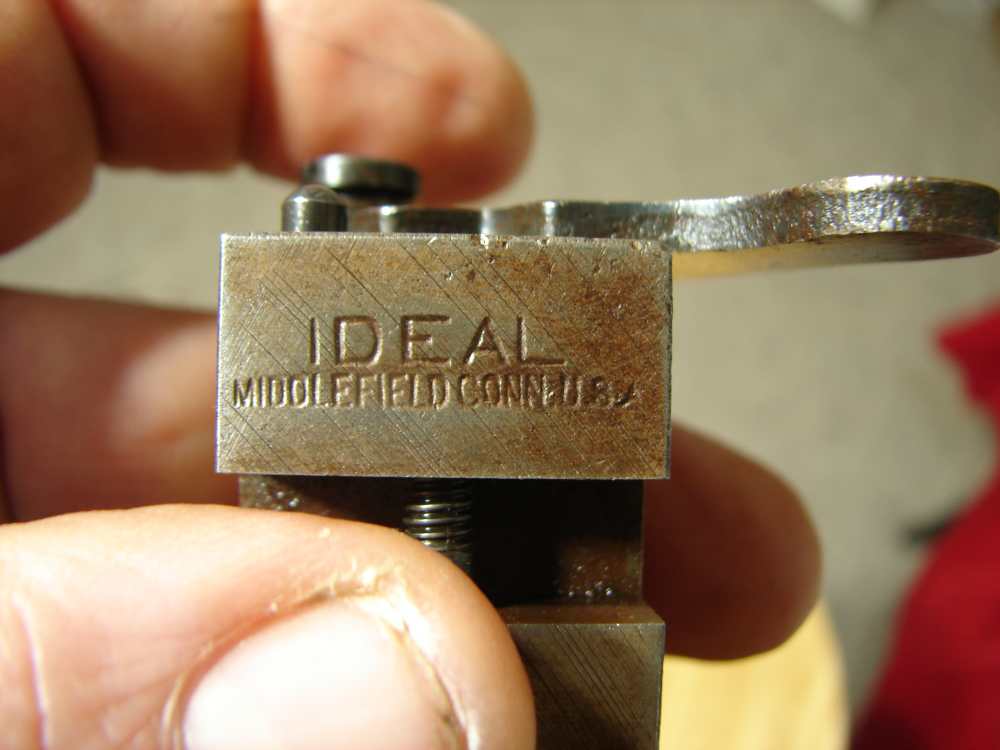 IDEAL .451 ROUND BALL BULLET MOULD MODEL 451 OVER 910 VINTAGE RARE -img-2