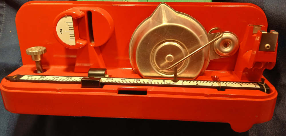 Ohaus 505 Precision Reloading Scale Red Used-img-2