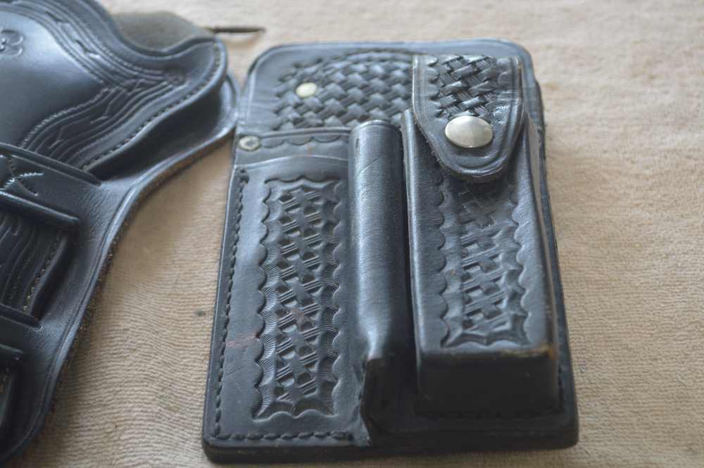 Leather Good Items, Holster, Duty Pouch, Straps etc-img-4