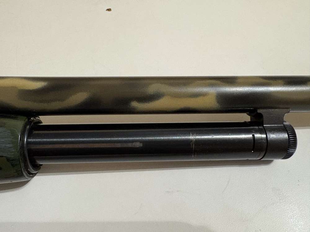 Mossberg 500A 12ga with scope, soft case, & extra barrel-img-6