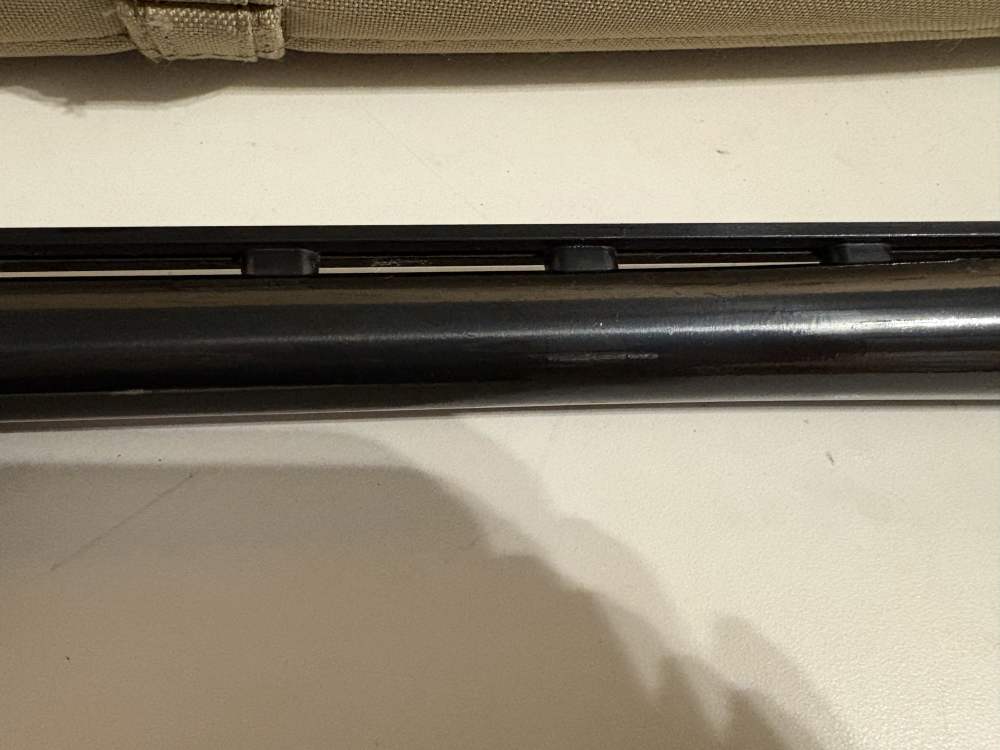 Mossberg 500A 12ga with scope, soft case, & extra barrel-img-54