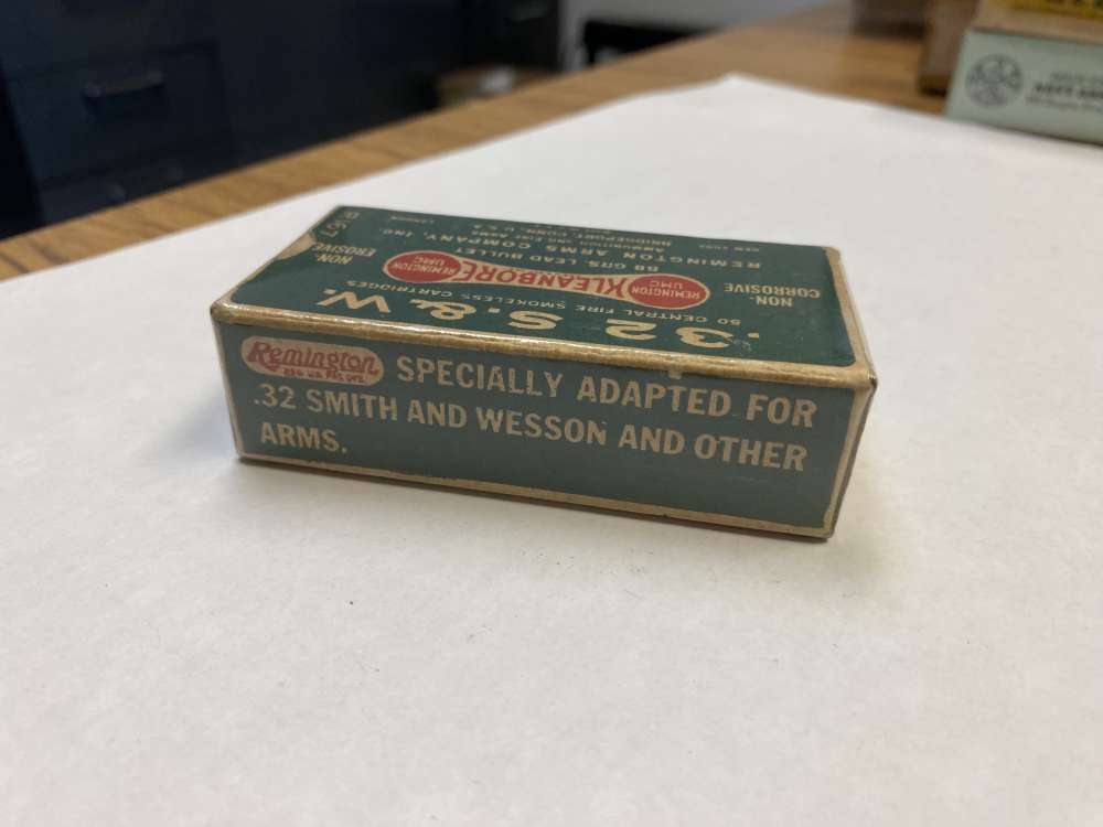 1928 Remington Kleanbore " Dogbone" 32 S&W 88 gr Lead NOS -img-11