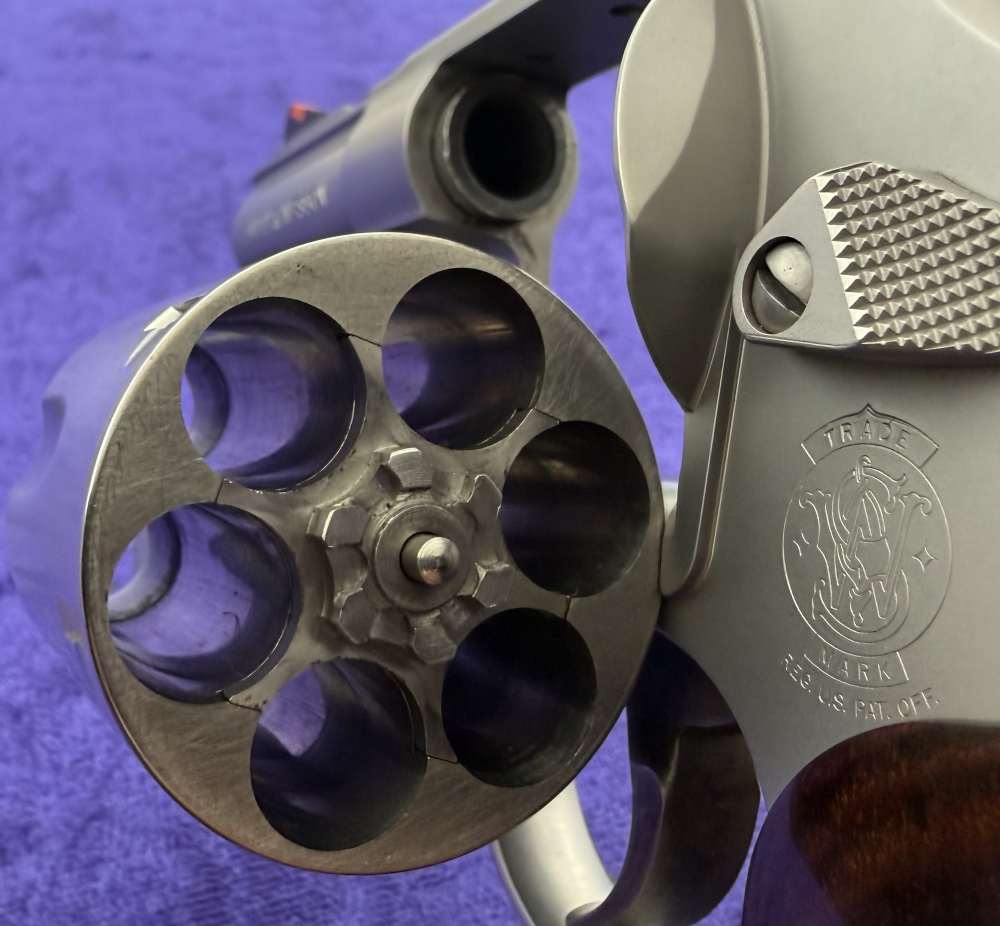 S&W 625-7 Lew Horton .45 Colt 3" Full Lug Stainless 1 of 40 Boxed Lettered-img-22