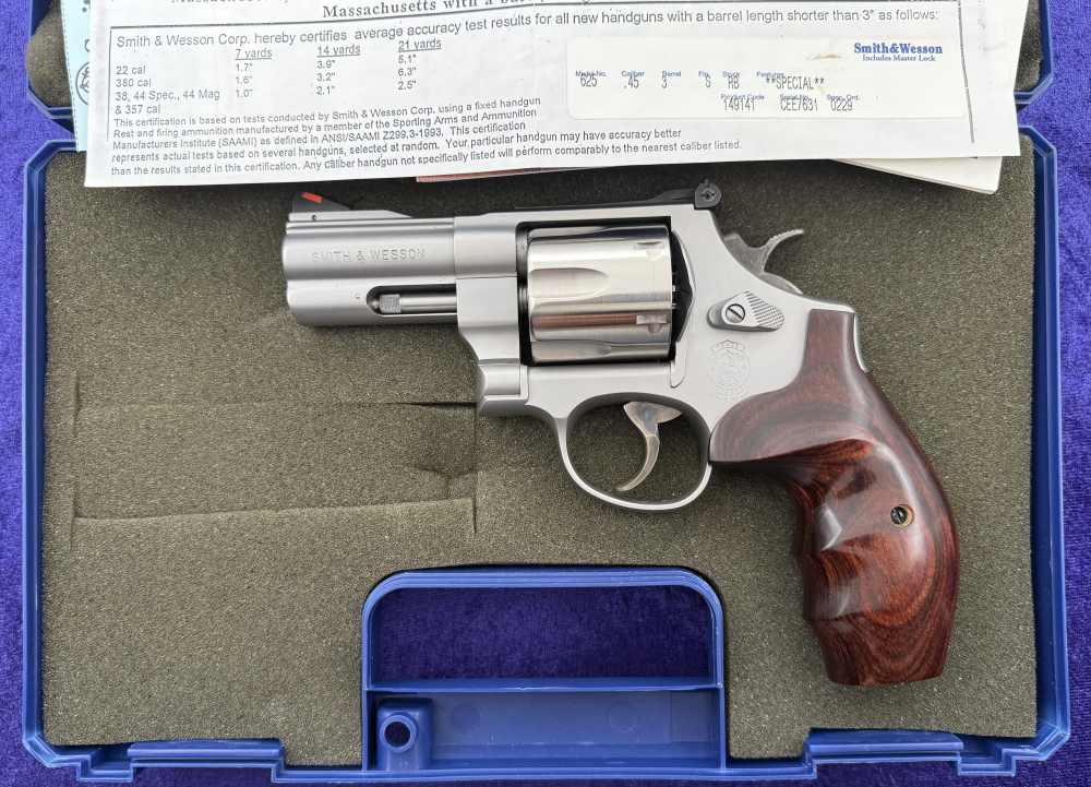 S&W 625-7 Lew Horton .45 Colt 3" Full Lug Stainless 1 of 40 Boxed Lettered-img-1