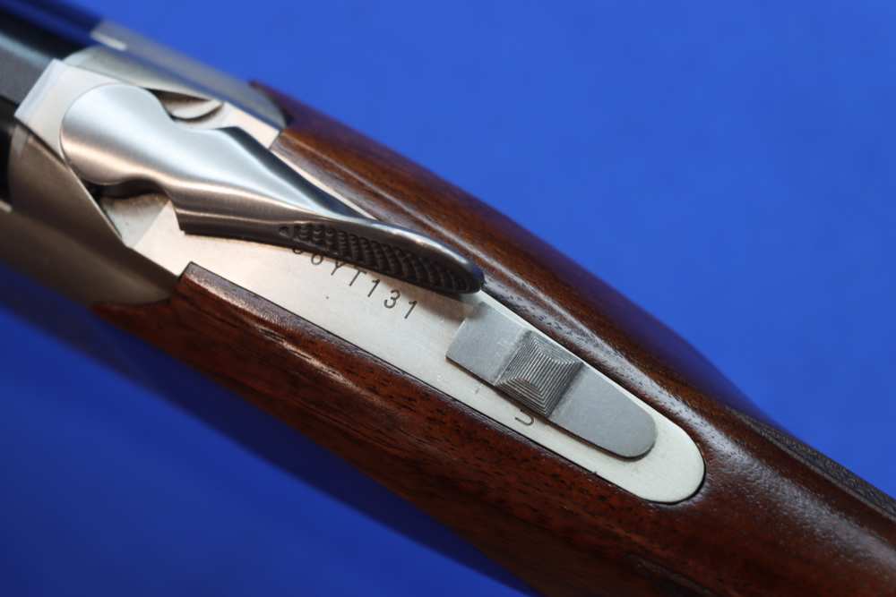 Browning Model Citori 725 Feather Shotgun 12GA O/U 28" Engraved Deluxe Wood-img-39