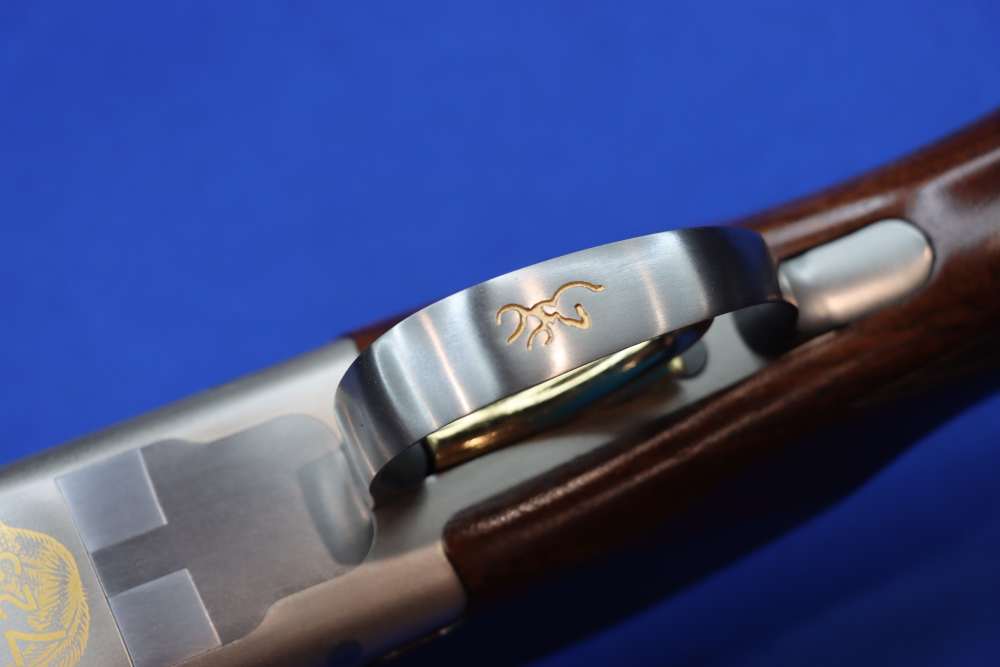 Browning Model Citori 725 Feather Shotgun 12GA O/U 28" Engraved Deluxe Wood-img-33