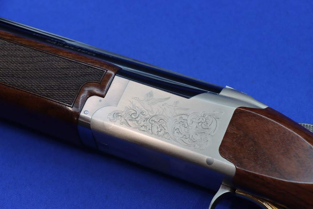 Browning Model Citori 725 Feather Shotgun 12GA O/U 28" Engraved Deluxe Wood-img-25