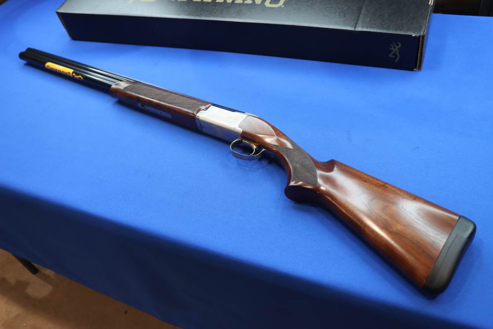 Browning Model Citori 725 Feather Shotgun 12GA O/U 28" Engraved Deluxe Wood-img-20
