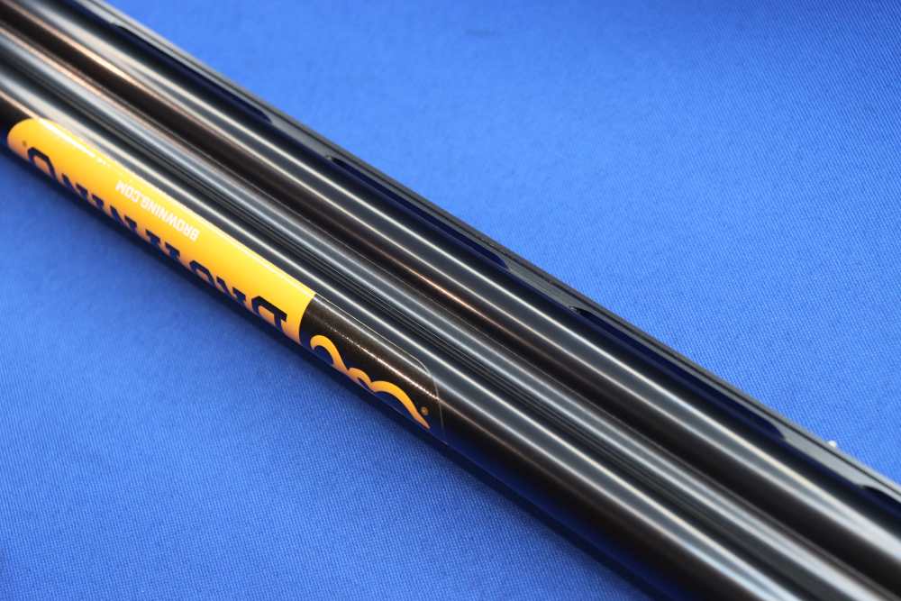 Browning Model Citori 725 Feather Shotgun 12GA O/U 28" Engraved Deluxe Wood-img-29