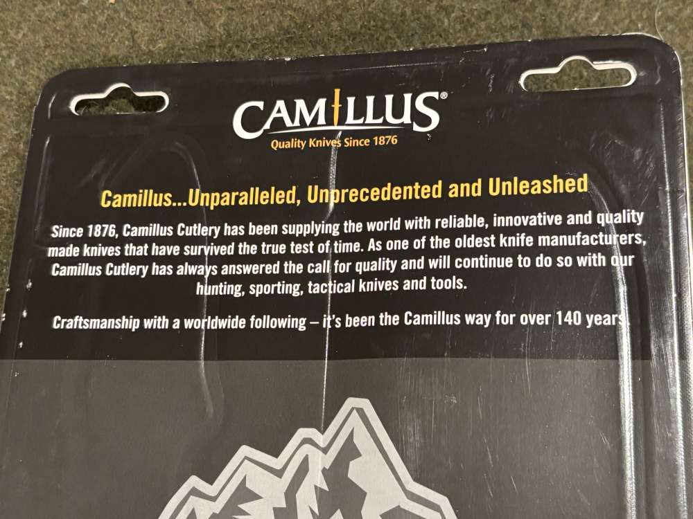 New Old Stock - Camillus 3-Piece Adventure Pack - Machete and Knives-img-36